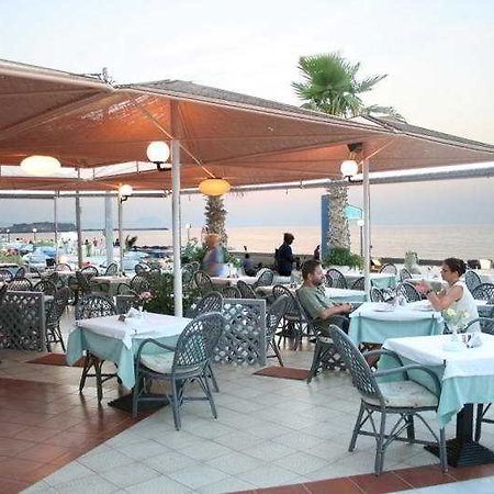 Апартаменти Flisvos Beach (Adults Only) Rethymno  Екстер'єр фото